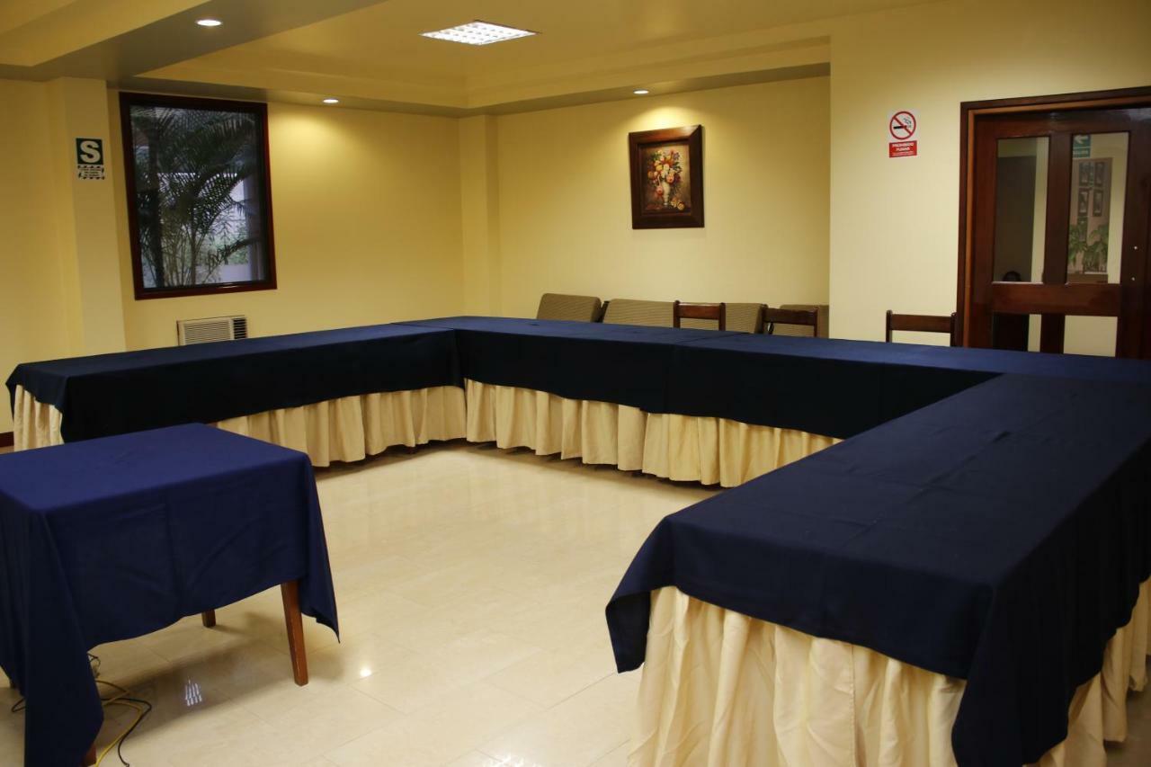 Hotel Presidente Selva La Merced  Bagian luar foto